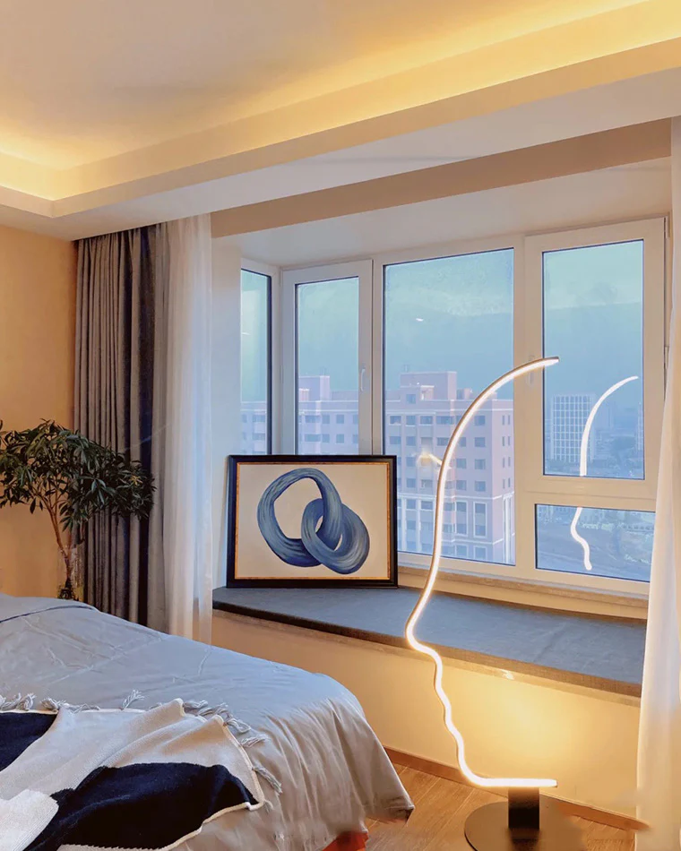 WOMO Facial Profile Sculptural Floor Lamp-WM7002 - Image 9