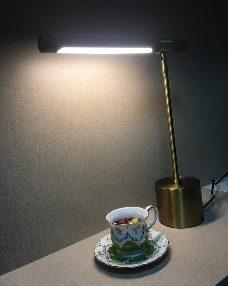 WOMO Walnut-lookalike Cantilever Table Lamp-WM8010 - Image 10