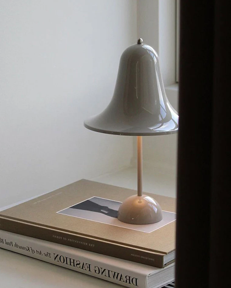 WOMO Bell Classic Table Lamp-WM8025 - Image 4