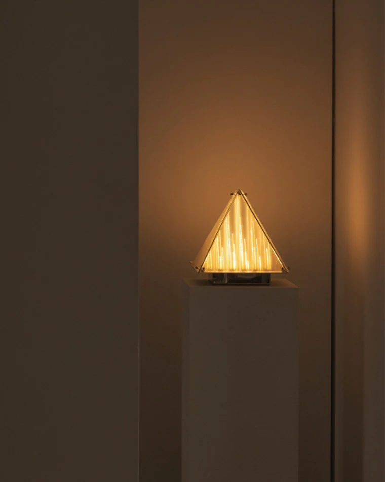 WOMO Pyramid Night Table Lamp-WM8005 - Image 17