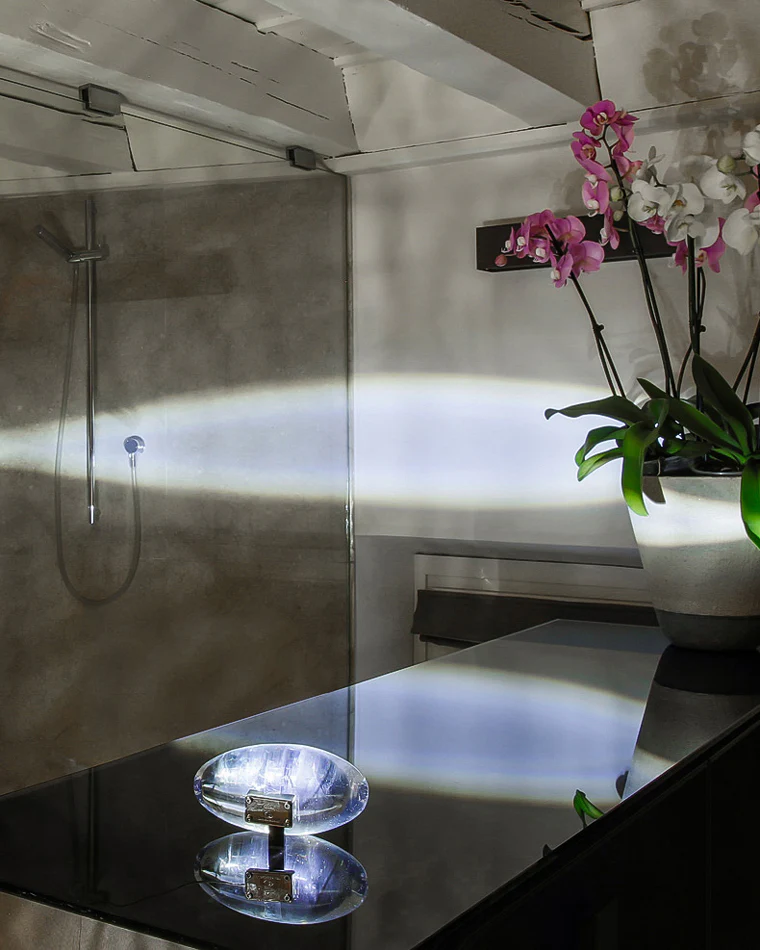 WOMO Star Projector Glass Table Lamp-WM8000 - Image 13