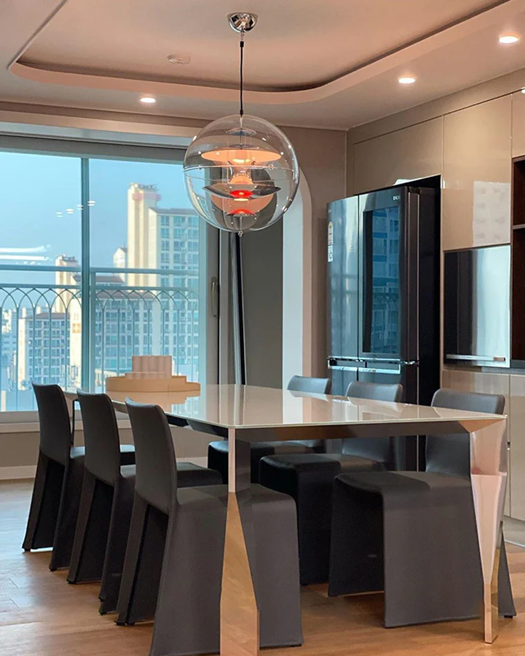 WOMO Acrylic Globe Pendant Light-WM2536 - Image 17