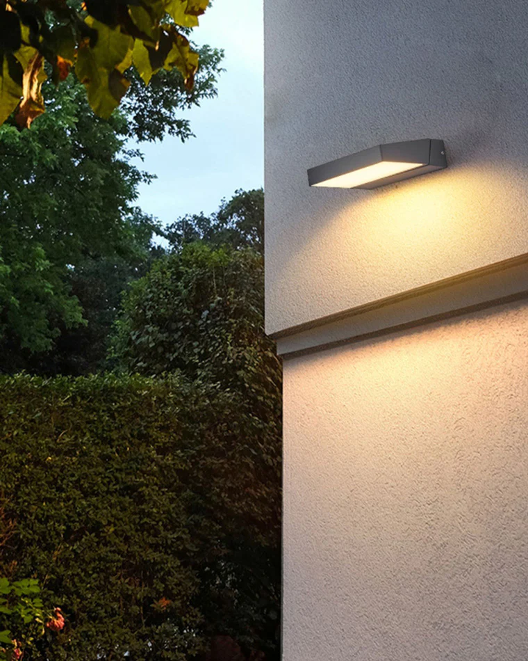 WOMO Adjustable Outdoor Wall Light-WM9064 - Image 3