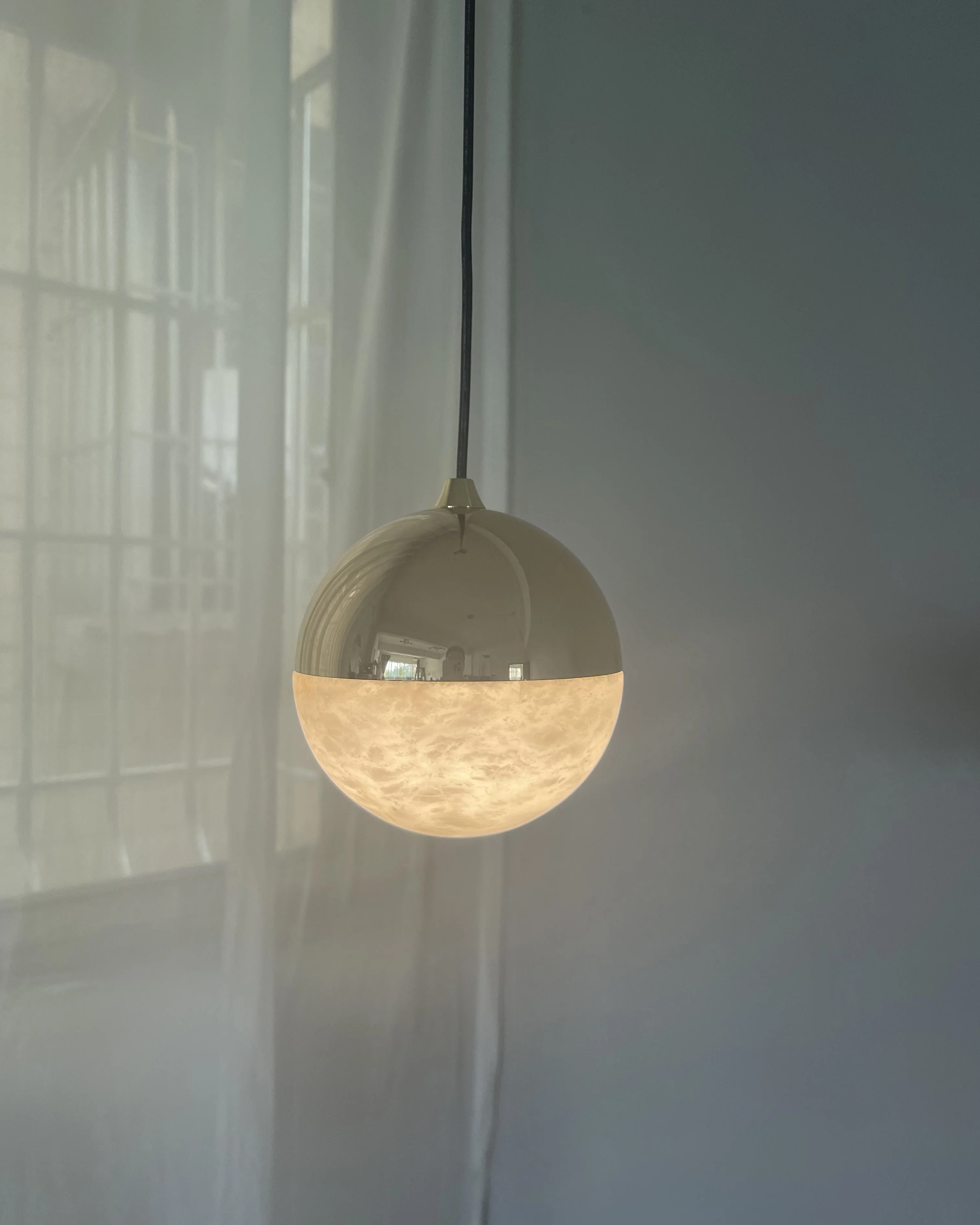 WOMO Alabaster Globe Pendant Light-WM2922 - Image 7