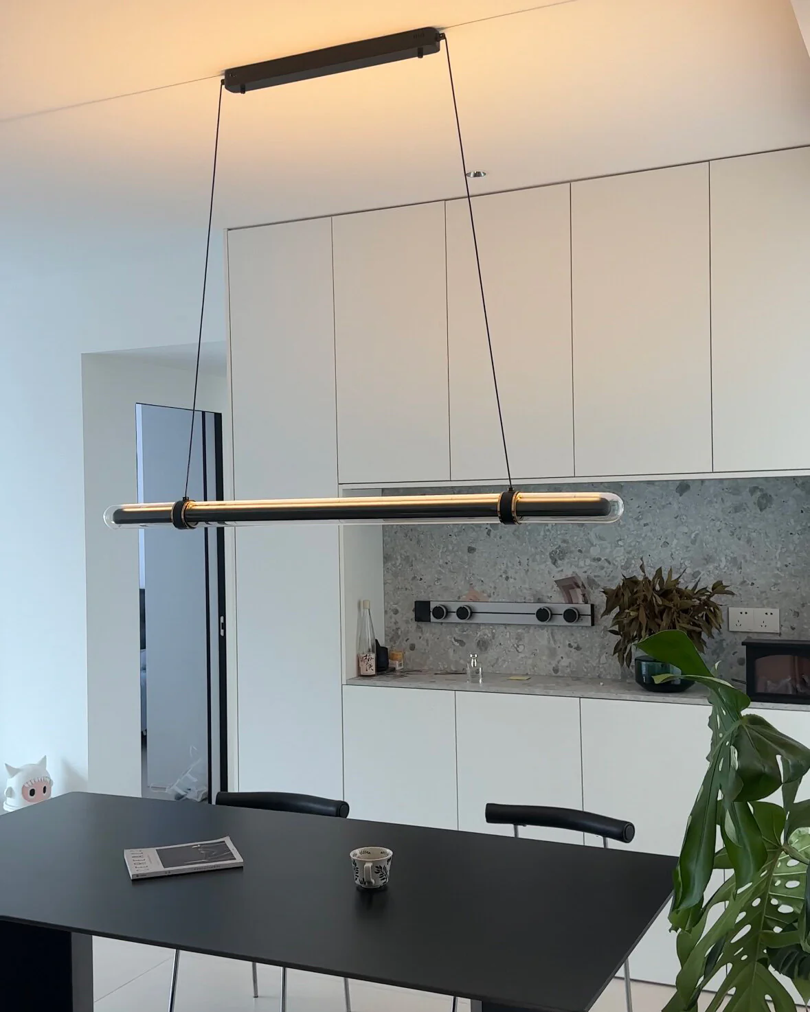 WOMO Black Glass Time tunnel Linear Pendant Light - WM3288 - Image 16