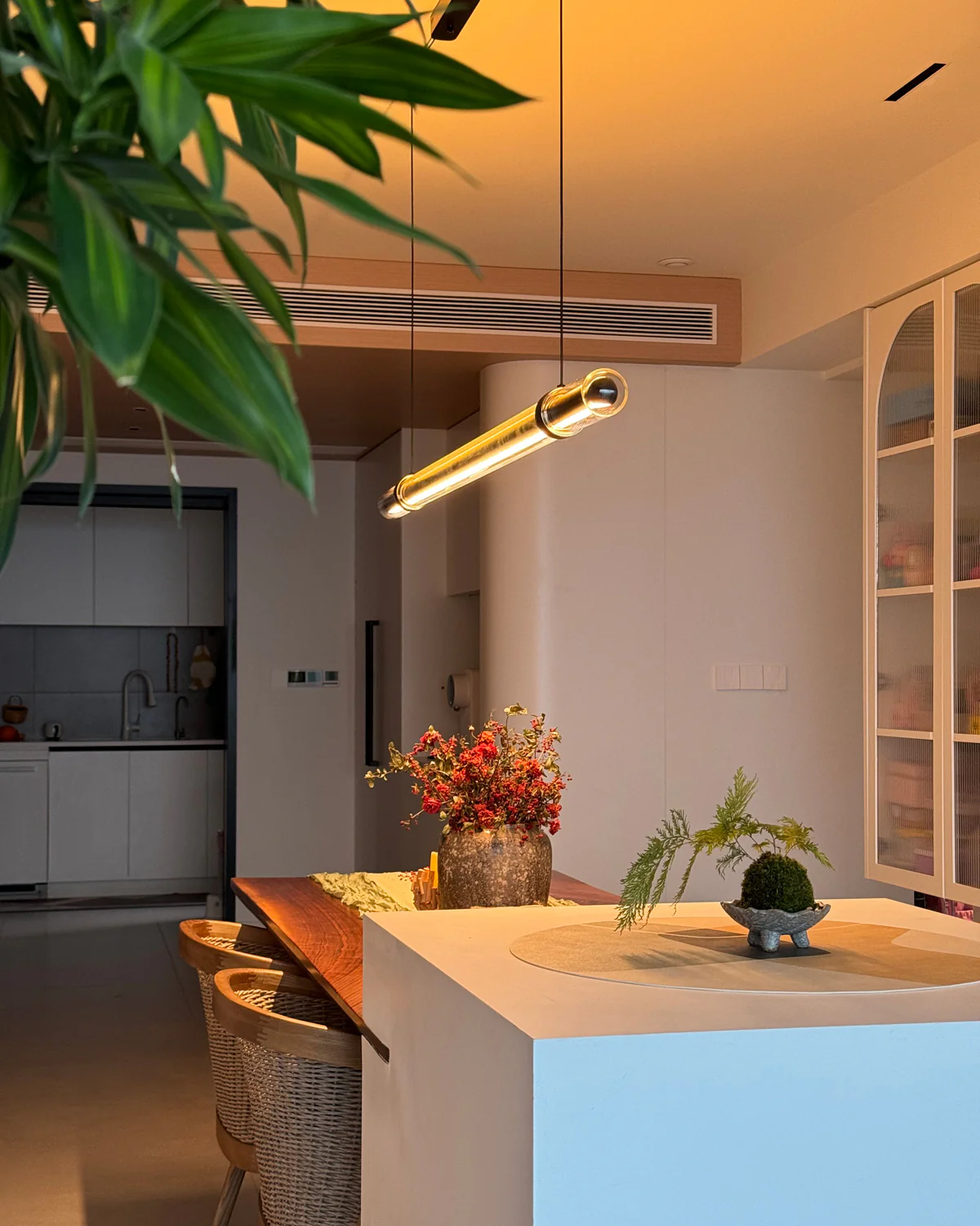 WOMO Black Glass Time tunnel Linear Pendant Light - WM3288 - Image 18
