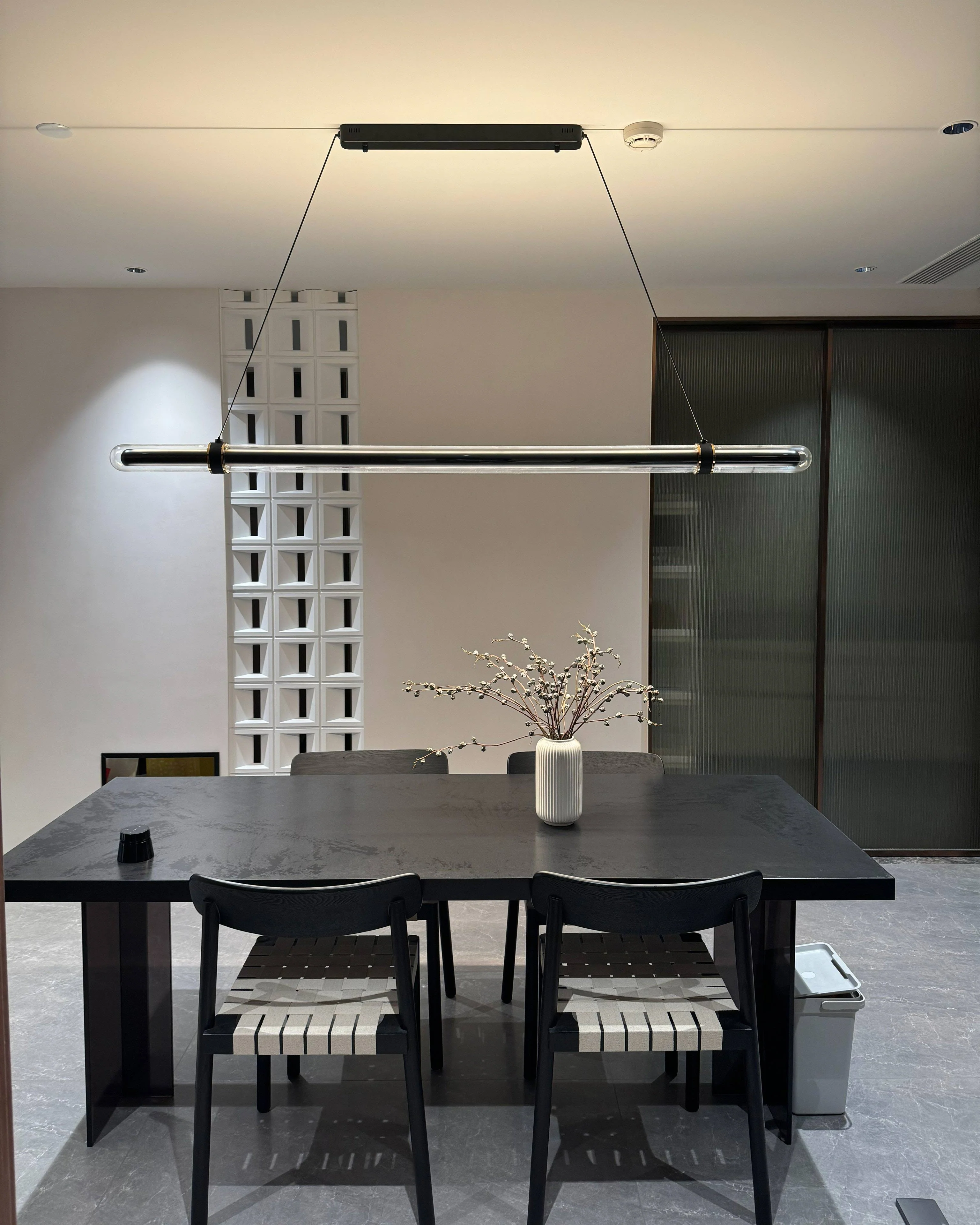 WOMO Black Glass Time tunnel Linear Pendant Light - WM3288 - Image 8