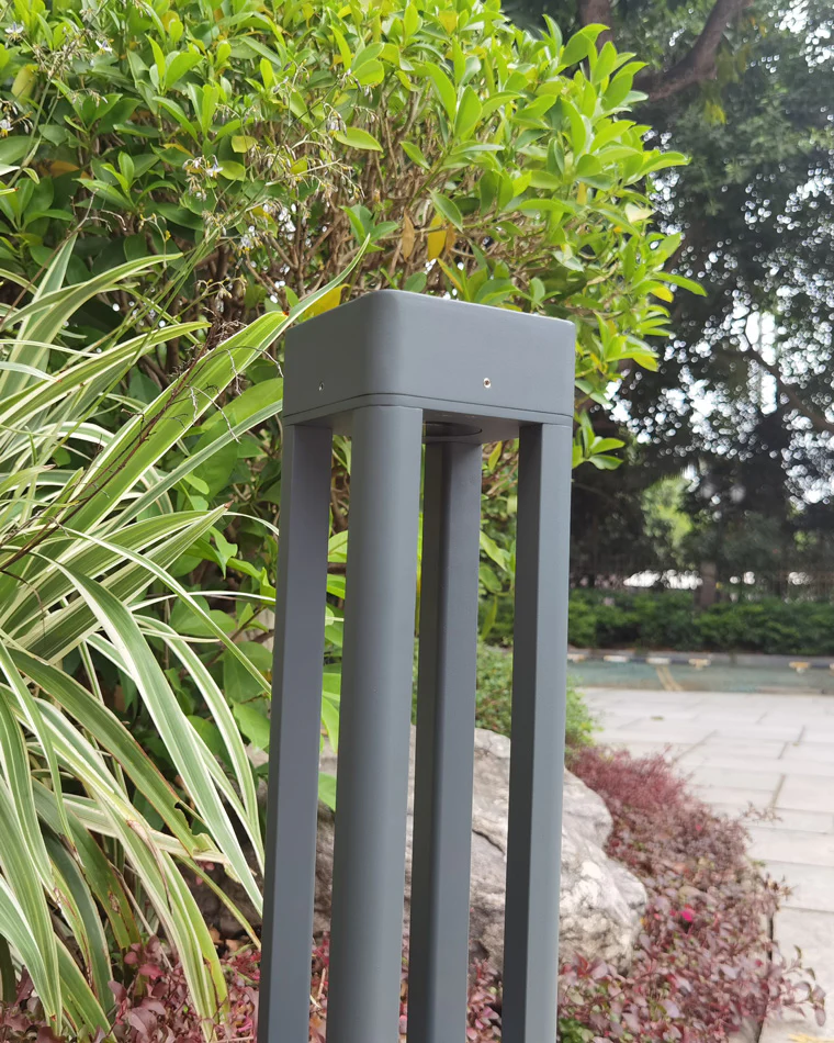 WOMO Square Pathway Bollard Light-WM9127 - Image 10