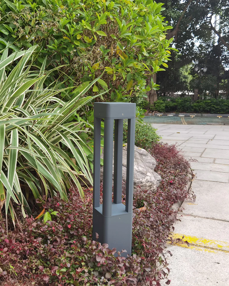 WOMO Square Pathway Bollard Light-WM9127 - Image 8
