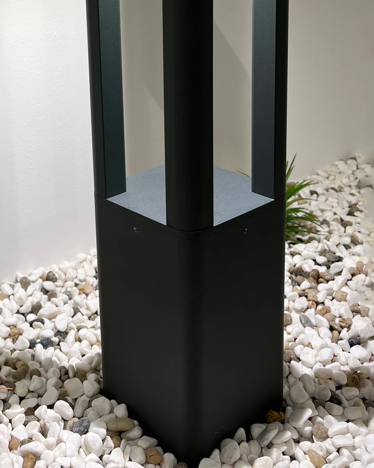 WOMO Square Pathway Bollard Light-WM9127 - Image 9