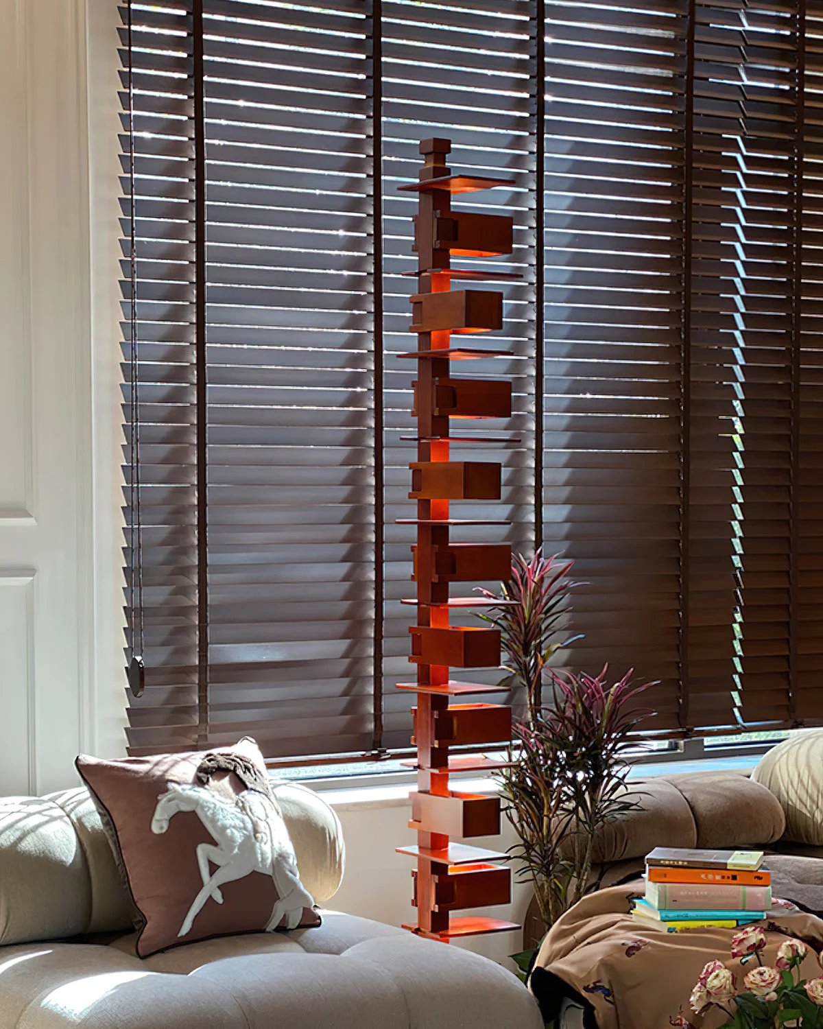 WOMO Column Walnut Floor Lamp-WM7110 - Image 5