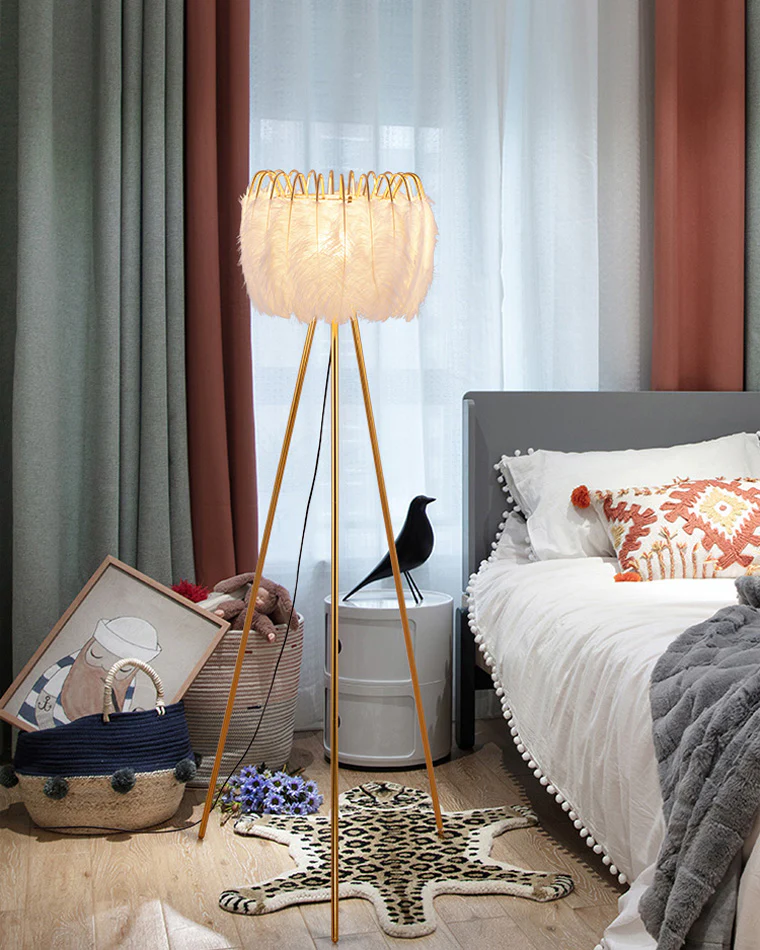 WOMO Tripod Feather Floor Lamp-WM7051 - Image 4