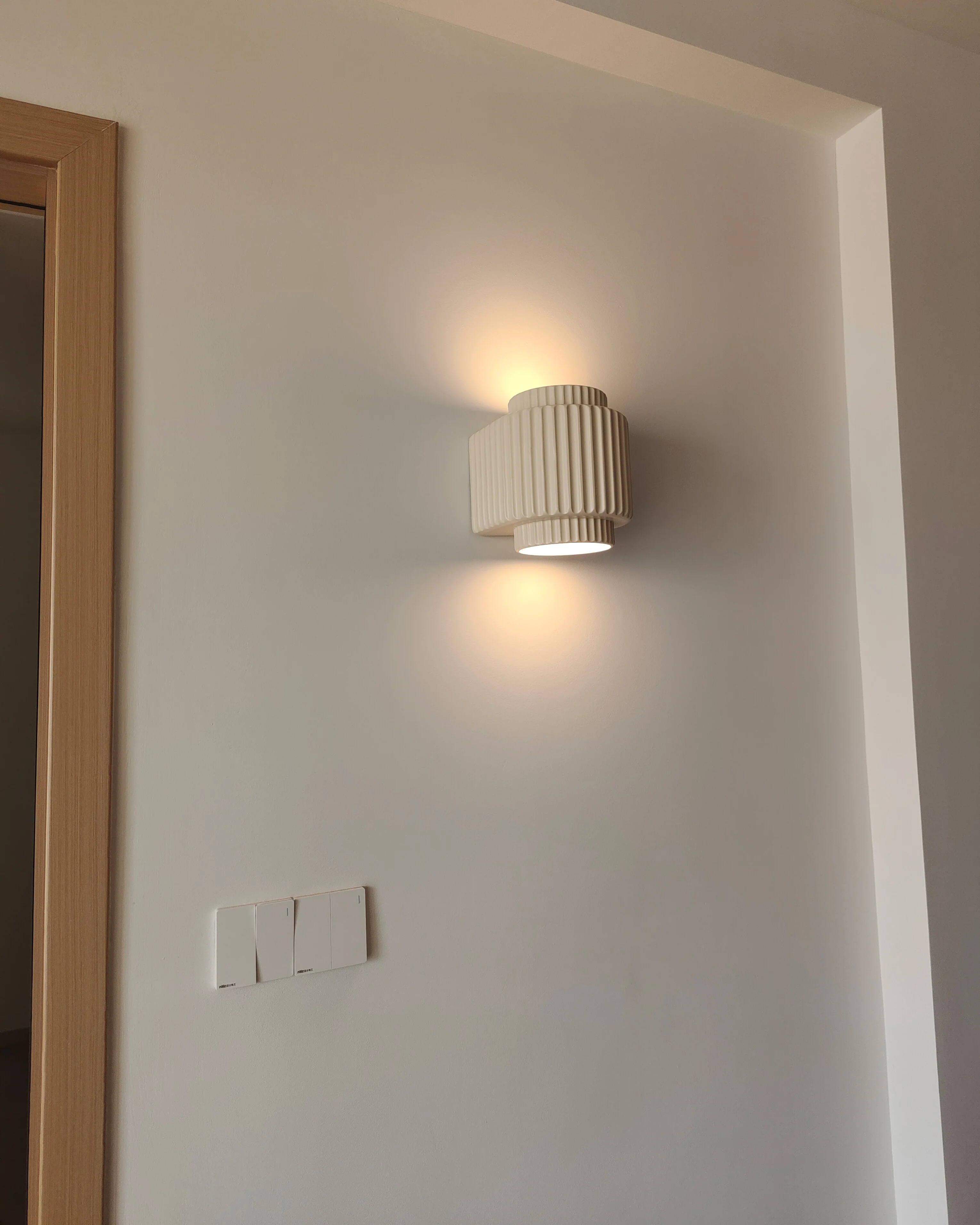 WOMO Fluted Cylinder Wall Sconce-WM6153 - Image 3