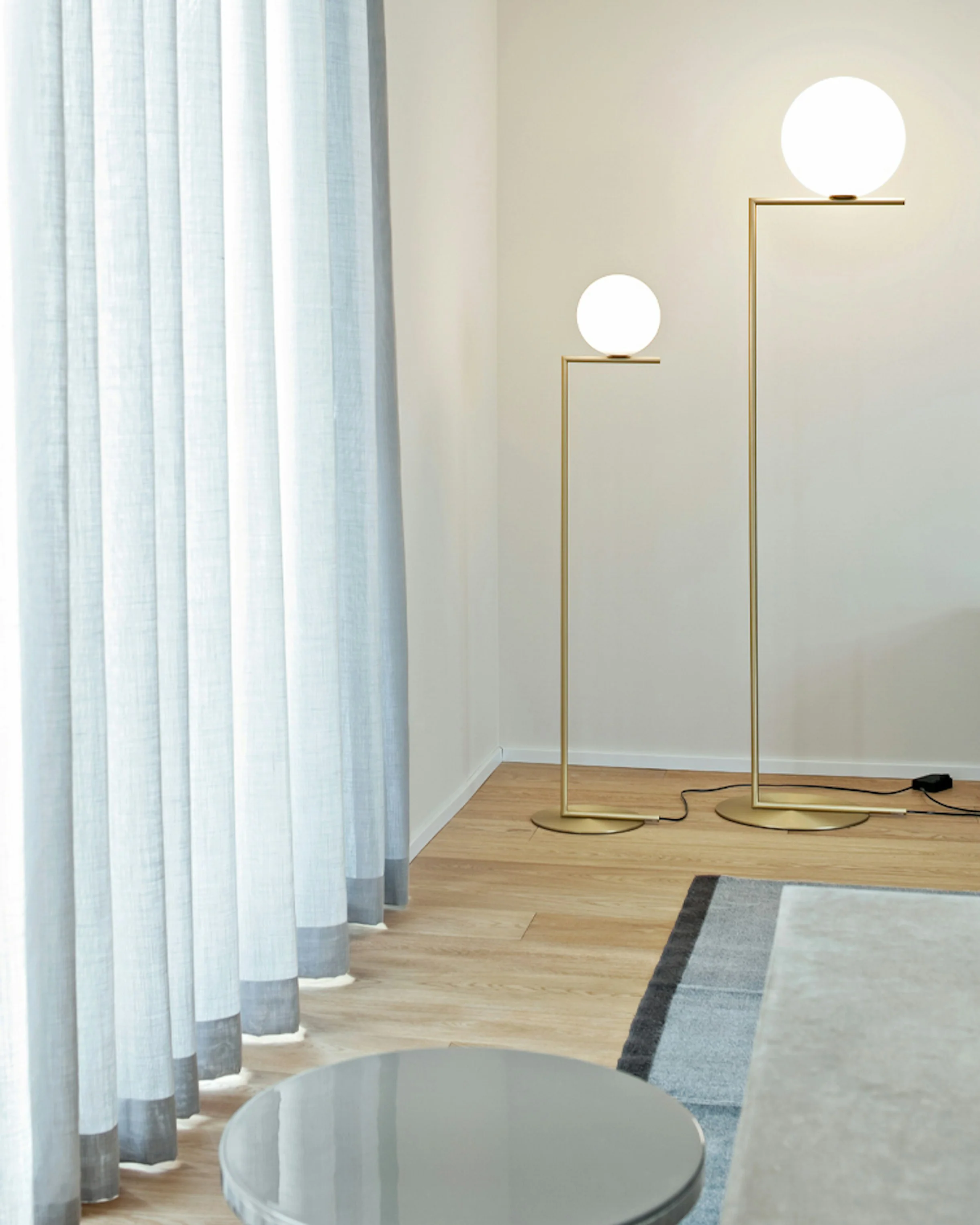 WOMO Glass Globe Floor Lamp-WM7128 - Image 26