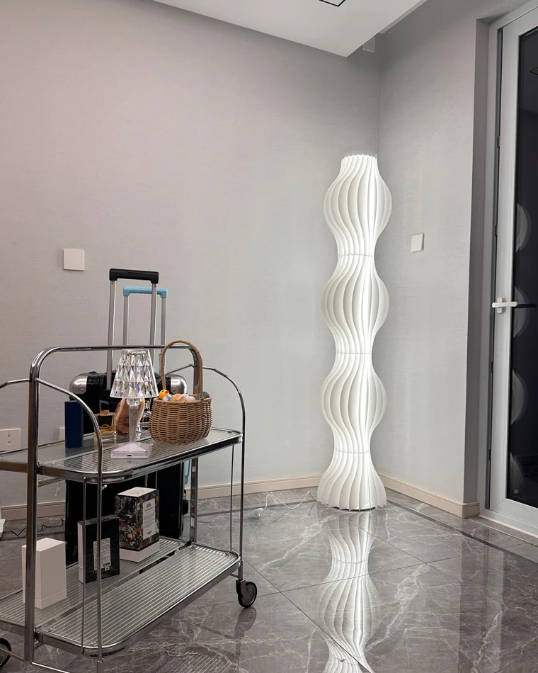 WOMO Wavy Column Floor Lamp with Hue Dimmer-WM7074 - Image 5