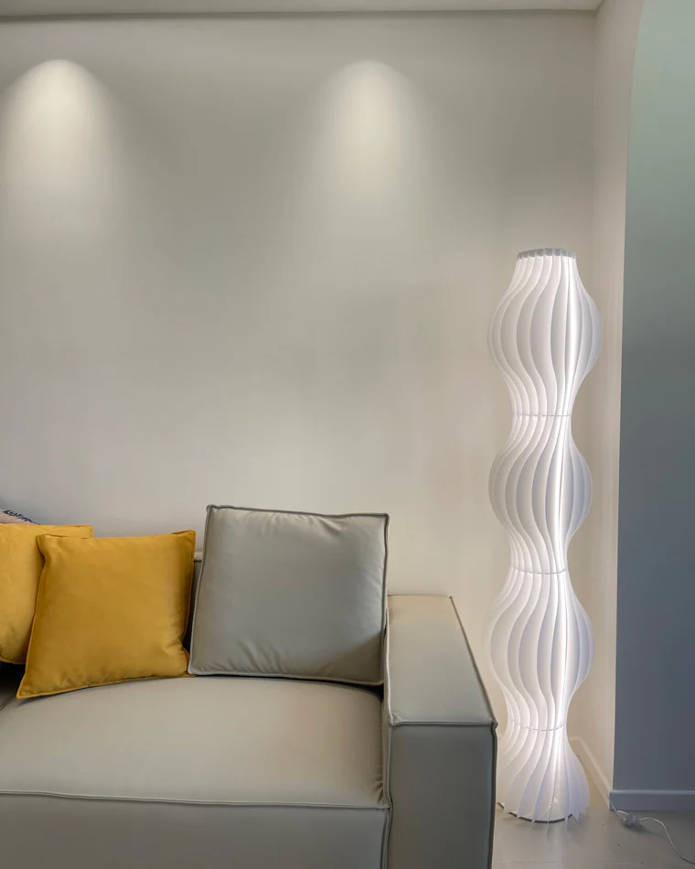 WOMO Wavy Column Floor Lamp with Hue Dimmer-WM7074 - Image 7