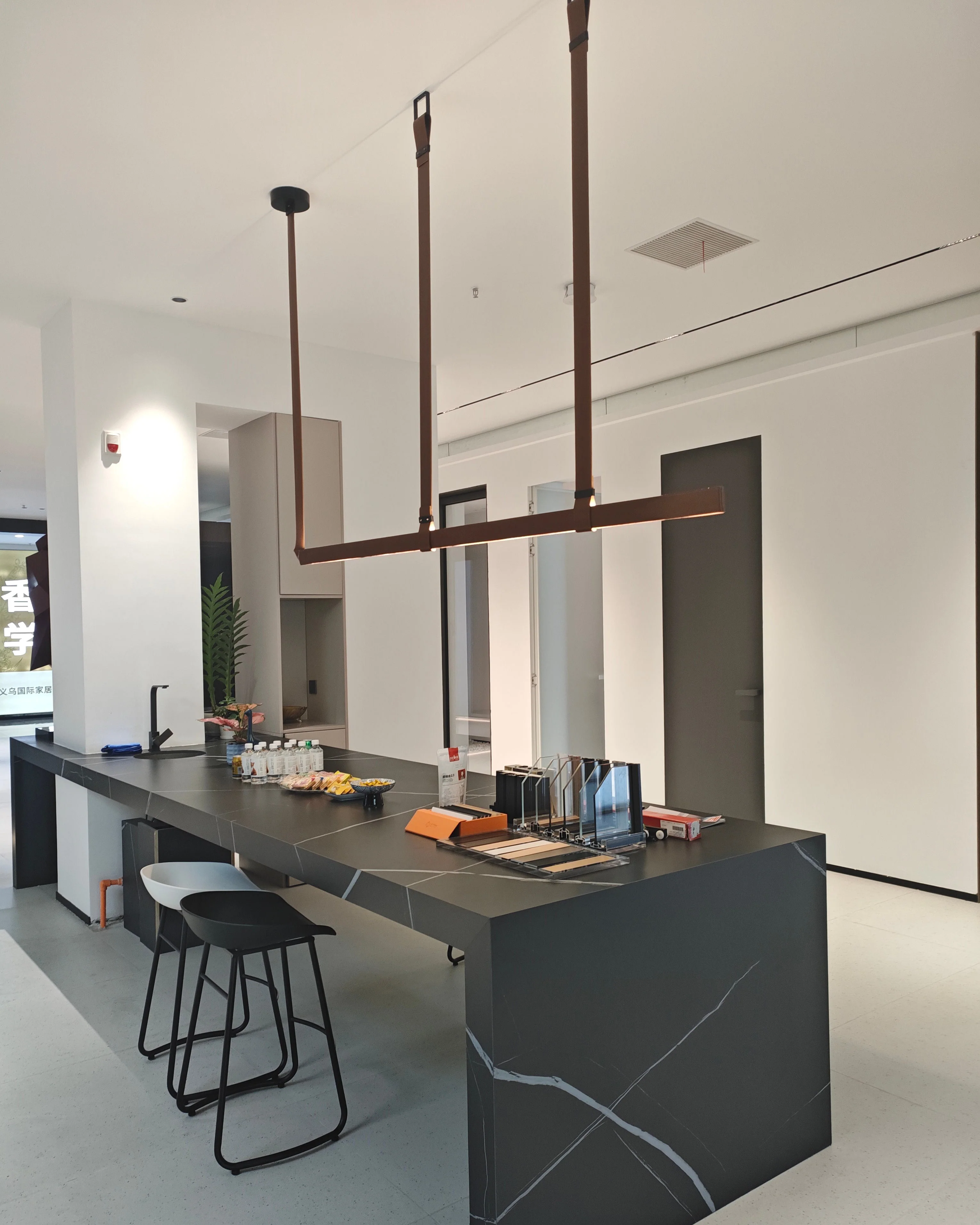 WOMO Leather Linear Chandelier-WM2912 - Image 8