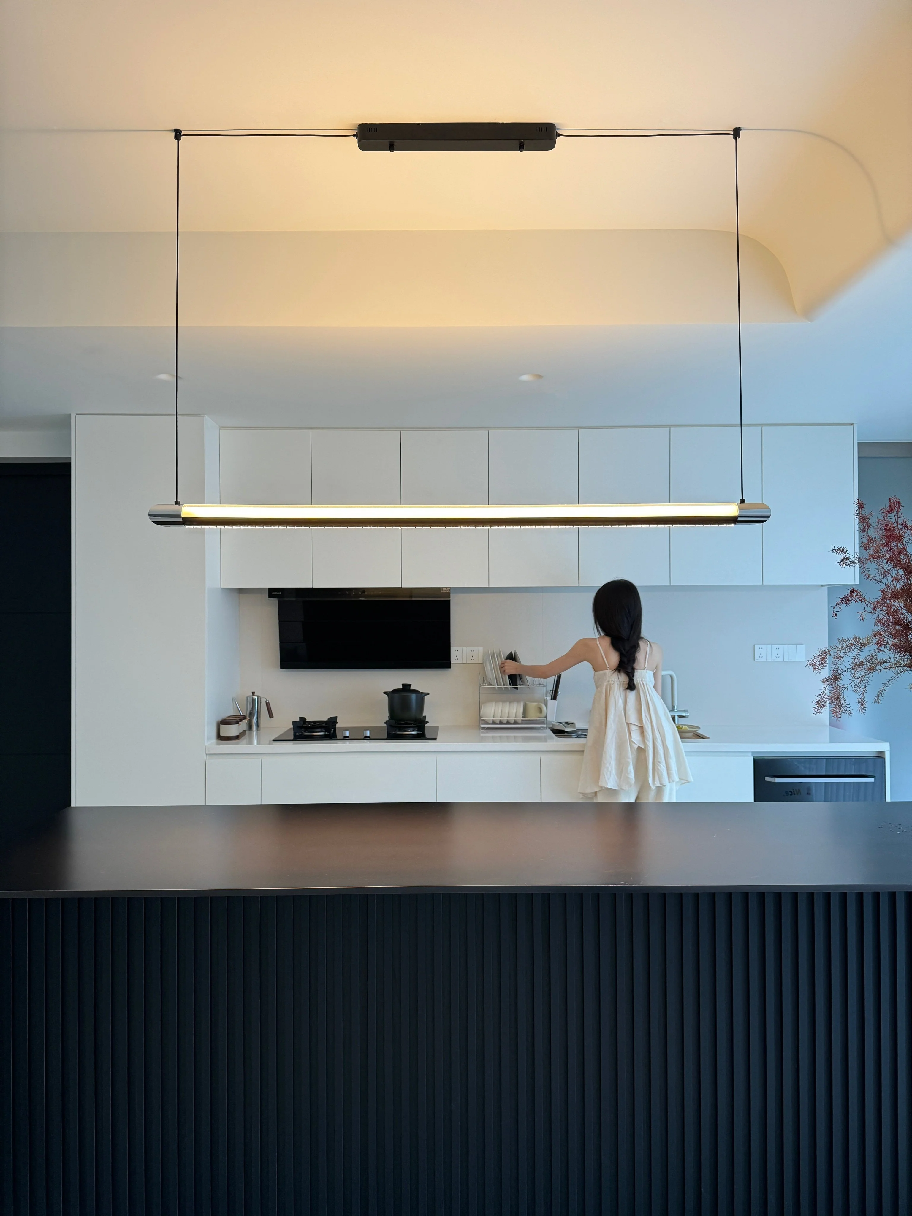 WOMO Black Linear Pendant Light - WM3225 - Image 10
