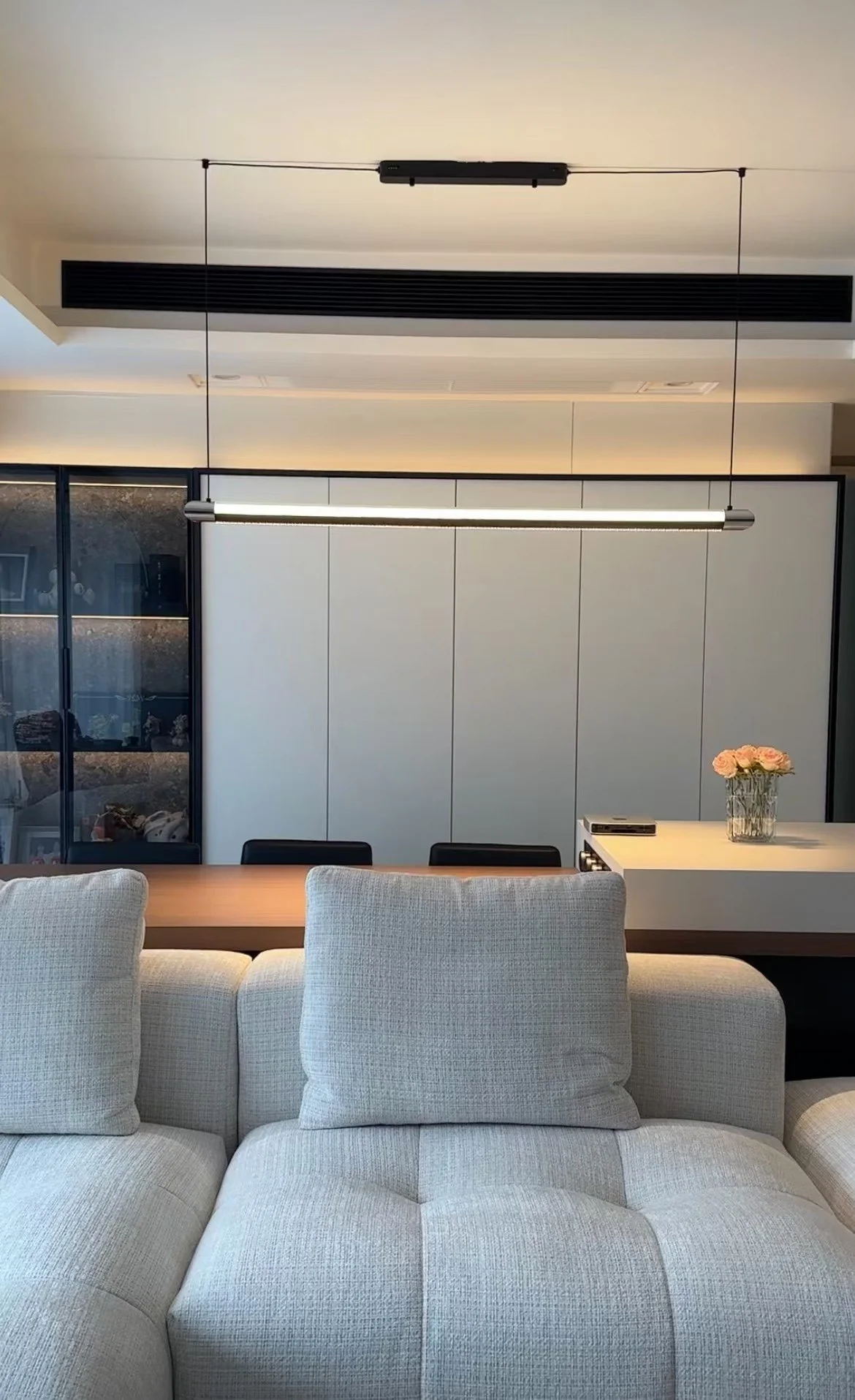 WOMO Black Linear Pendant Light - WM3225 - Image 13