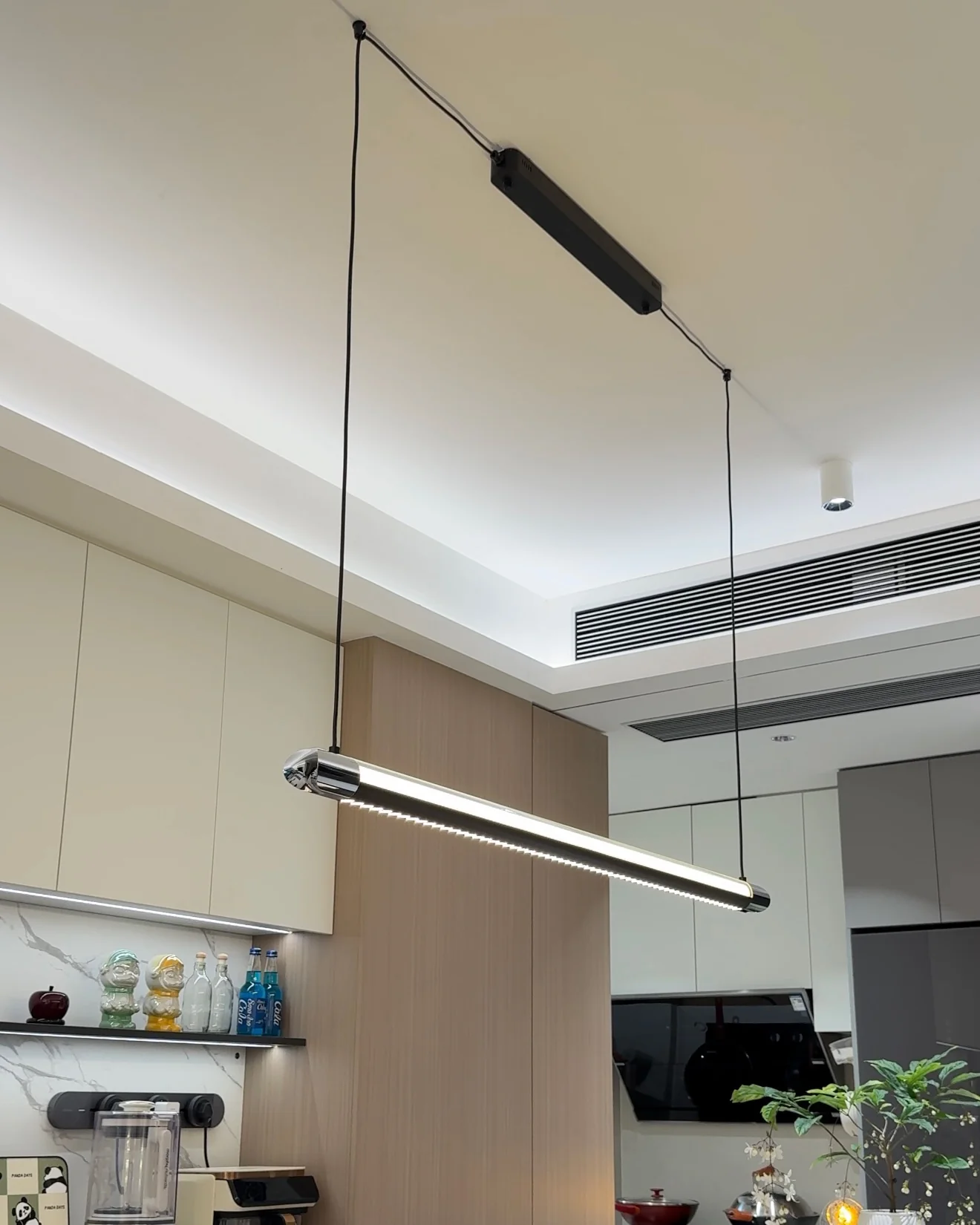 WOMO Black Linear Pendant Light - WM3225 - Image 5