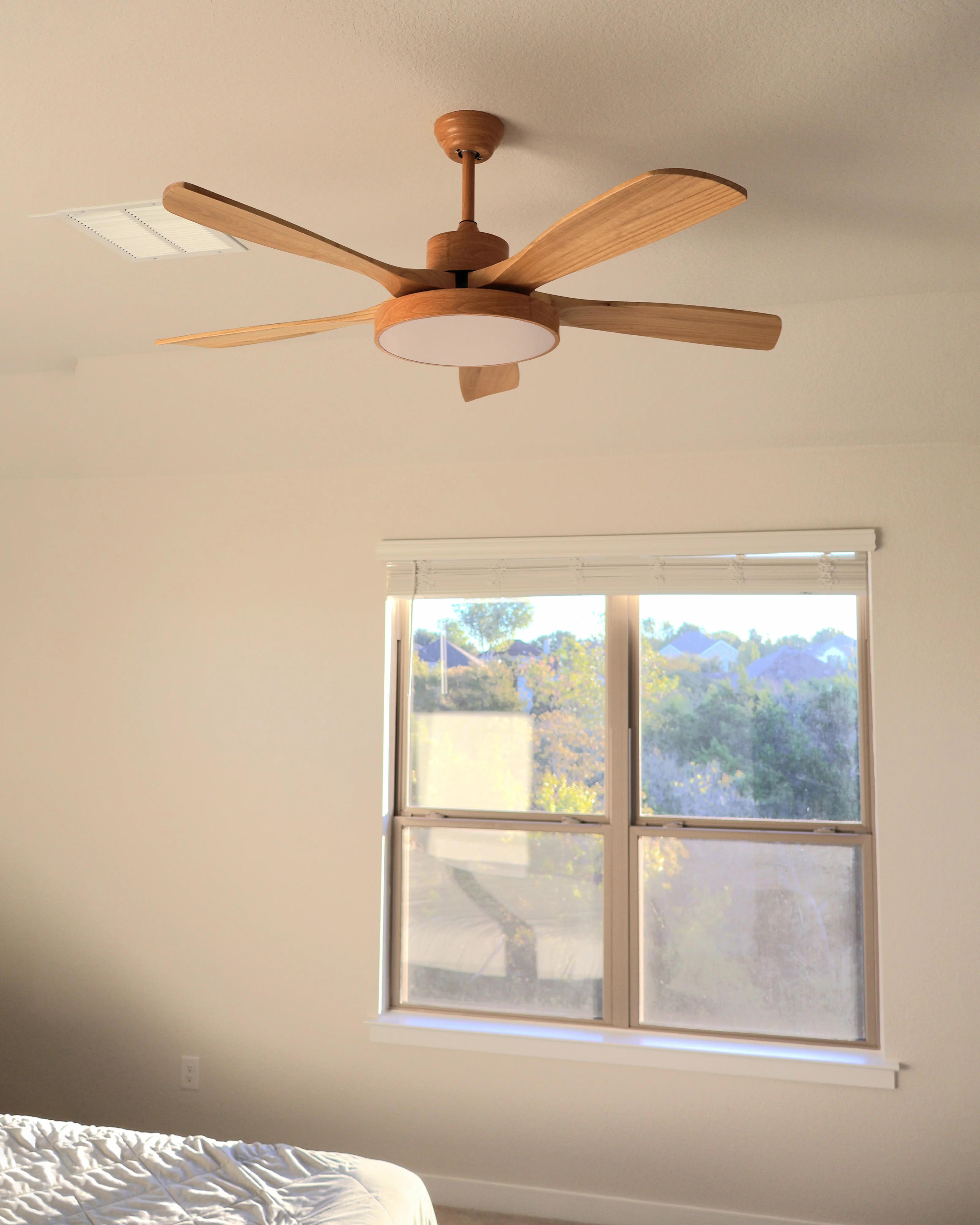 WOMO Scandi Reversible Ceiling Fan with Light-WM5002 - Image 15
