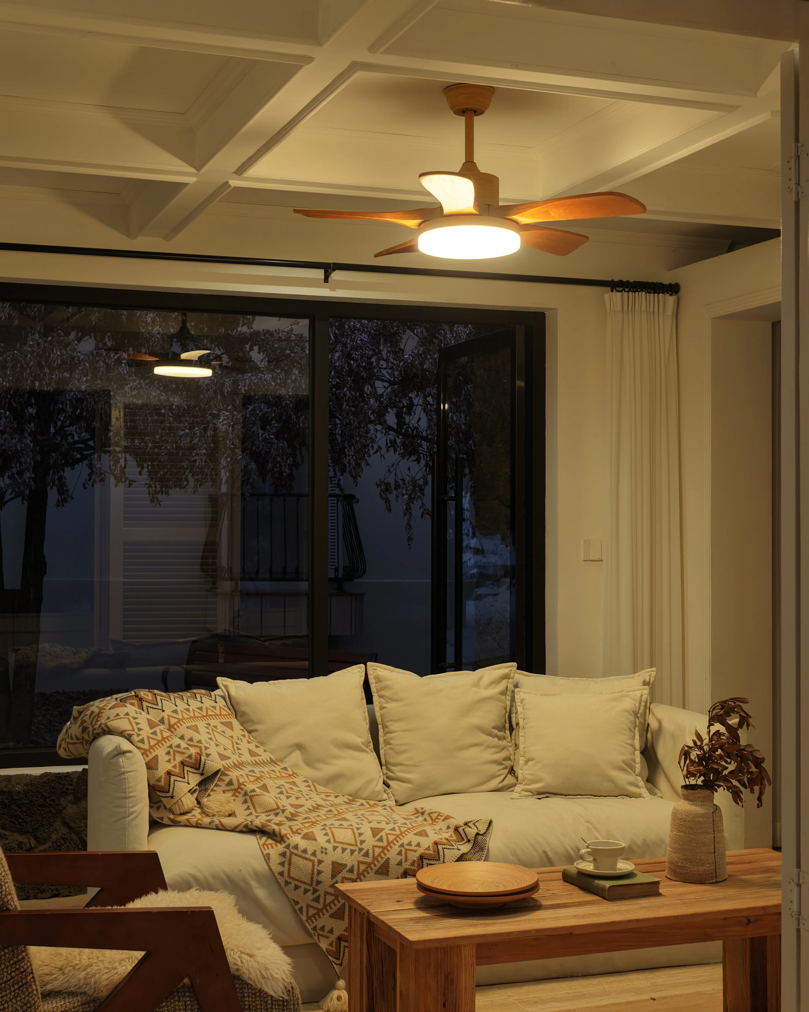 WOMO Scandi Reversible Ceiling Fan with Light-WM5002 - Image 91