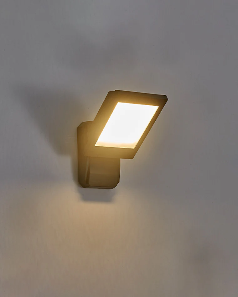 WOMO Motion Sensor Outdoor Wall Light-WM9071 - Image 10