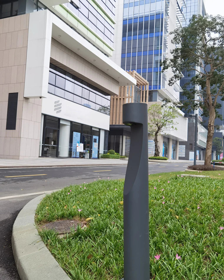 WOMO Pathway Bollard Light-WM9117 - Image 10