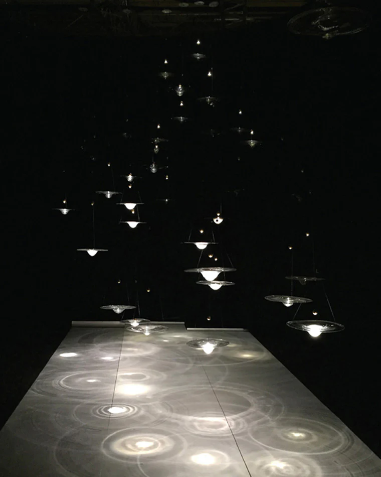 WOMO Ripple Glass Pendant Light-WM2092 - Image 4