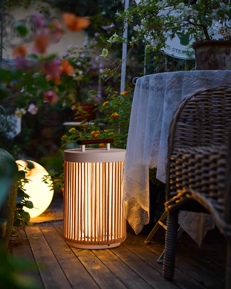 WOMO Outdoor Solar Portable Wicker Lantern-WM9020 - Image 3