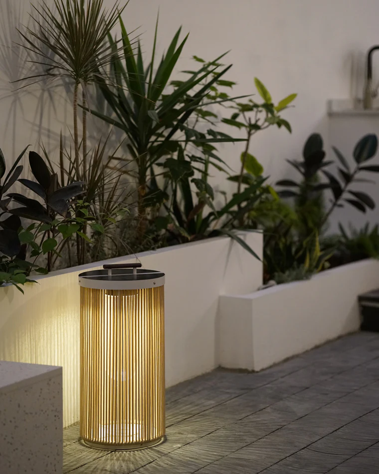 WOMO Outdoor Solar Portable Wicker Lantern-WM9020 - Image 9