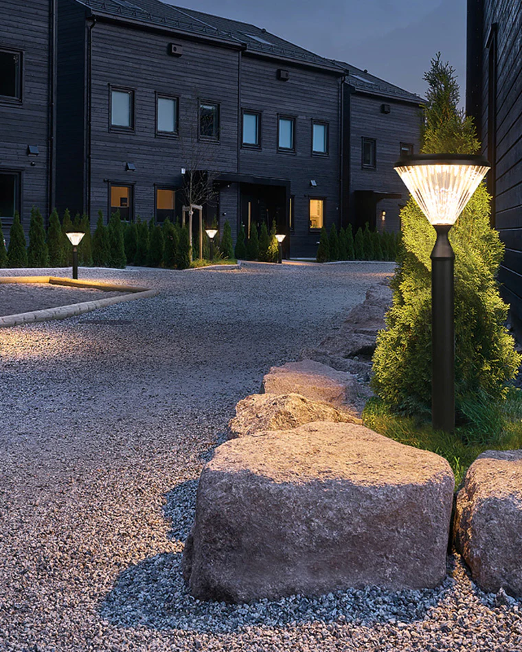 WOMO Solar Garden Stake Light-WM9094 - Image 2