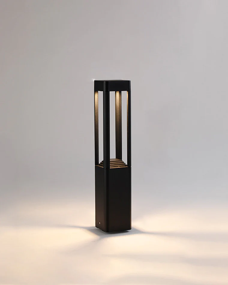 WOMO Square Solar Bollard Light-WM9111 - Image 7