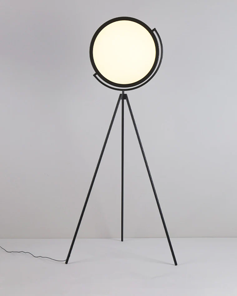 WOMO Adjustable Tripod Floor Lamp-WM7027 - Image 5