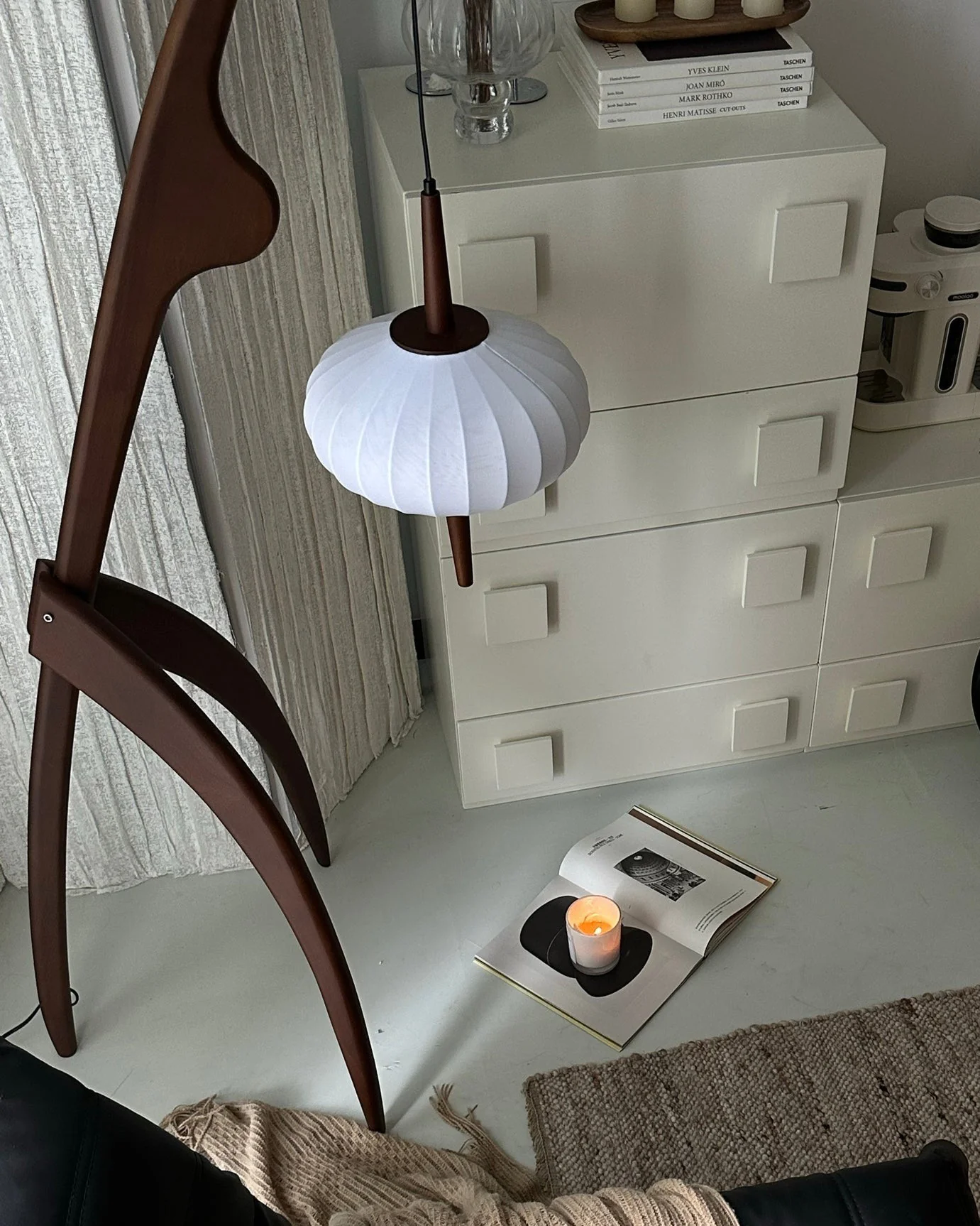 WOMO Flying Saucer Tripod Wood Floor Lamp-WM7136 - Image 4
